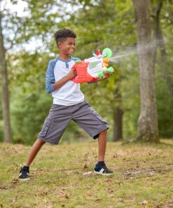 Bé chơi súng nước NERF SUPER SOAKER ZOMBIE STRIKE RIPSTORM