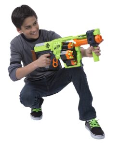 NERF ZOMBIE STRIKE cho bé 8 tuổi
