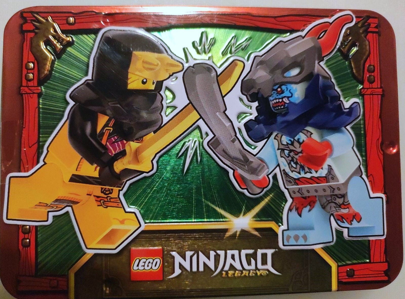 Arin vs. Spectral Dragonian Scout 112506 - hình ảnh tổng thể bộ LEGO