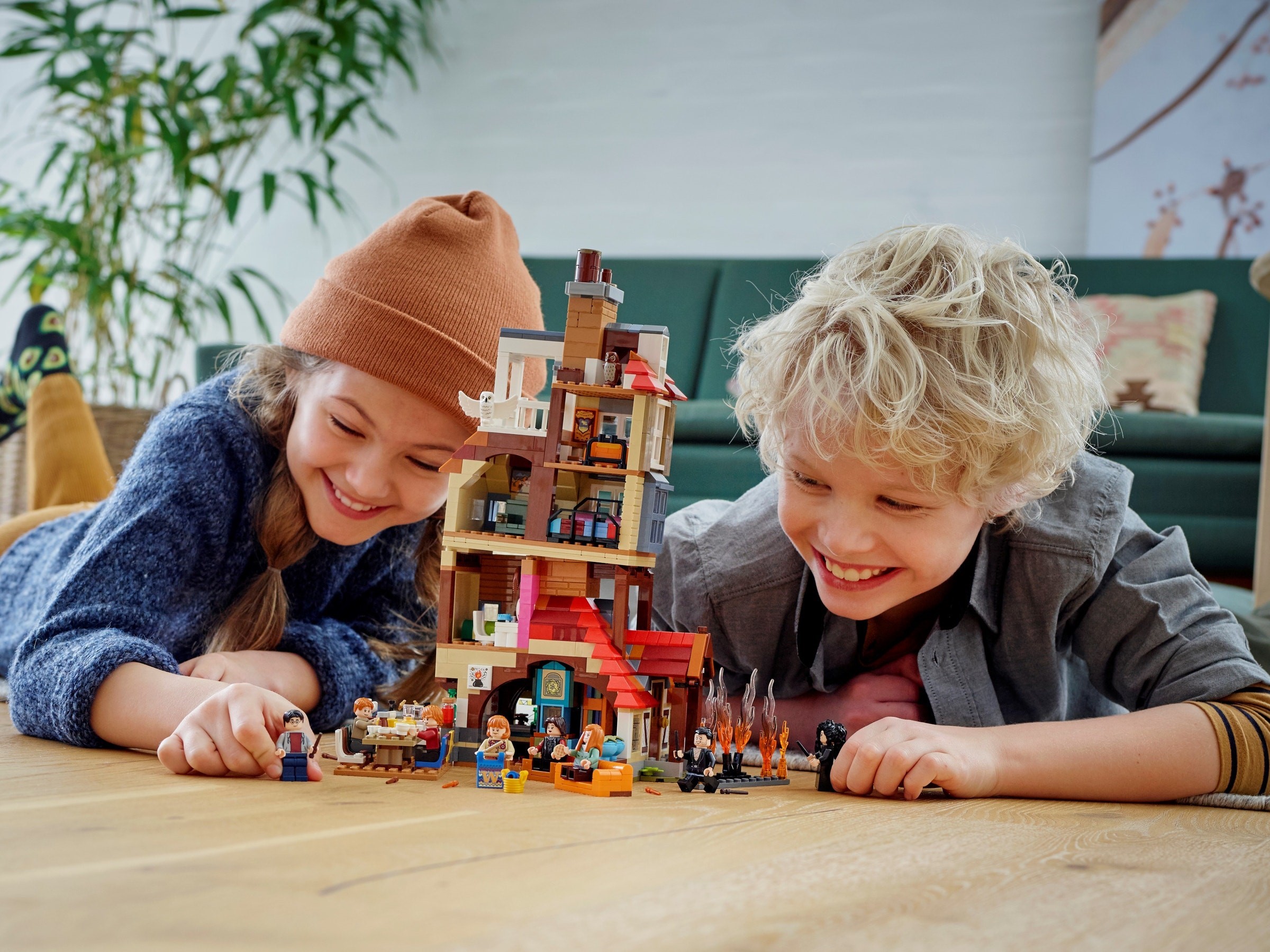 Attack on The Burrow 75980 - hình ảnh chi tiết bộ LEGO