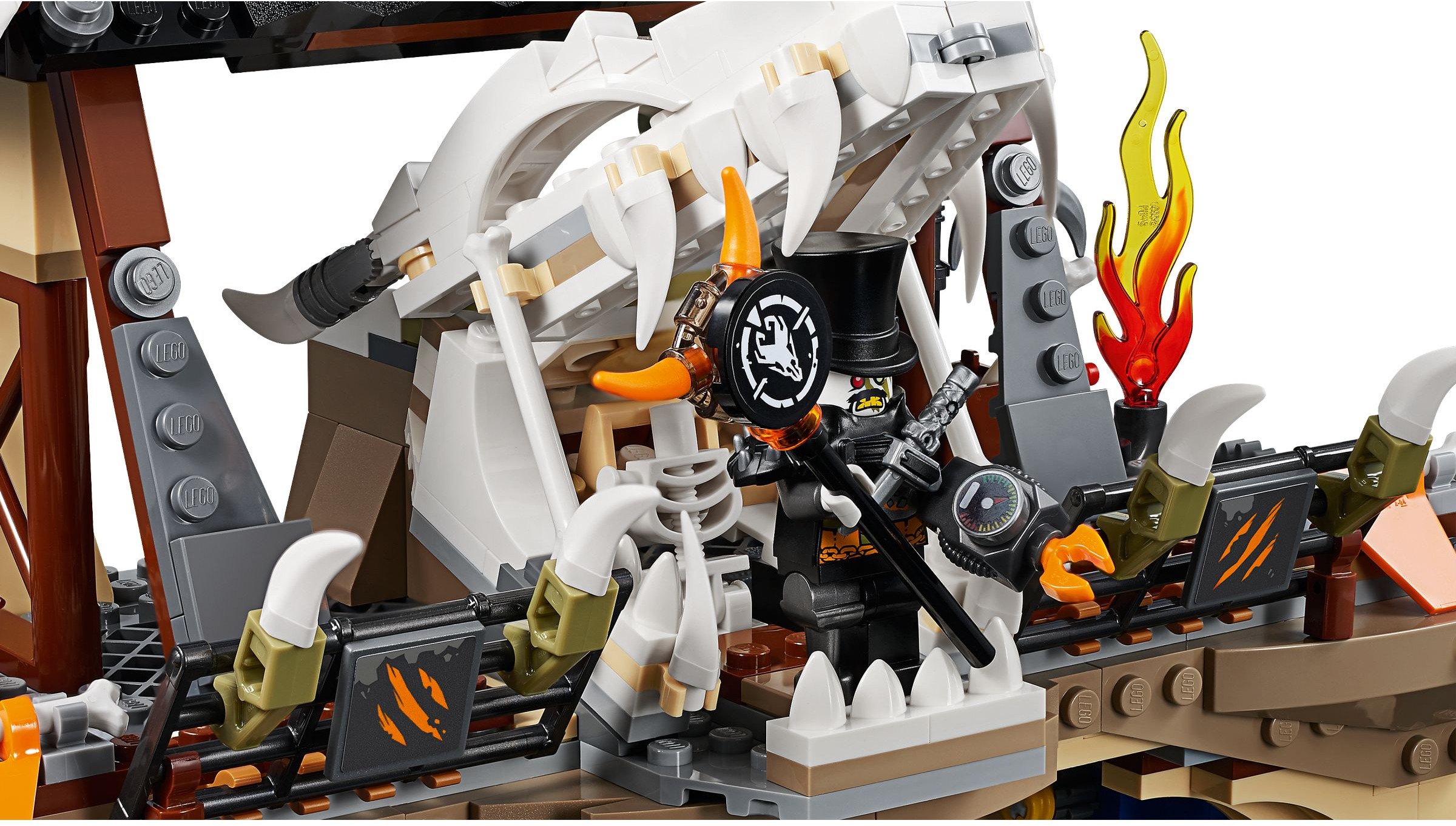 Dragon Pit 70655 - góc nhìn khác của bộ LEGO