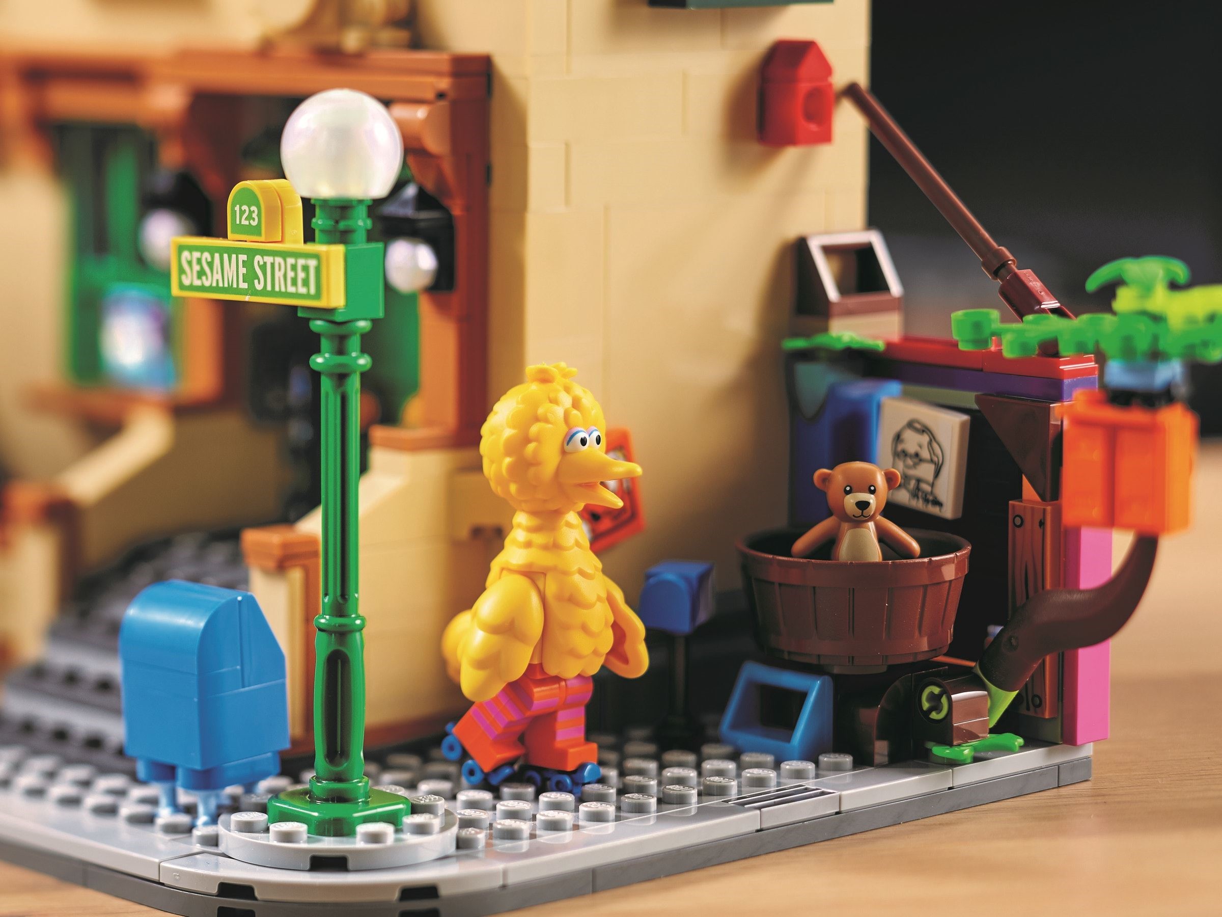 LEGO 123 Sesame Street 21324 góc nhìn khác