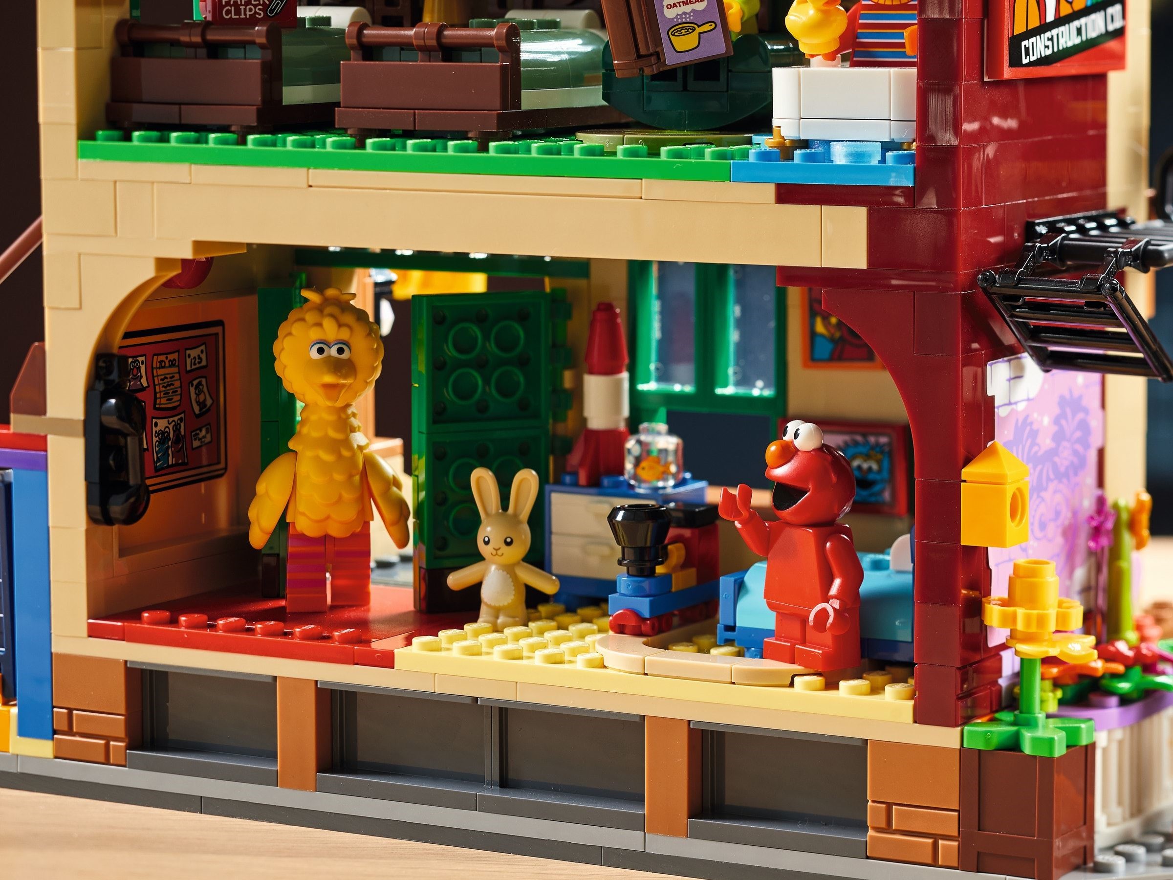 LEGO 123 Sesame Street 21324 ảnh chi tiết thêm