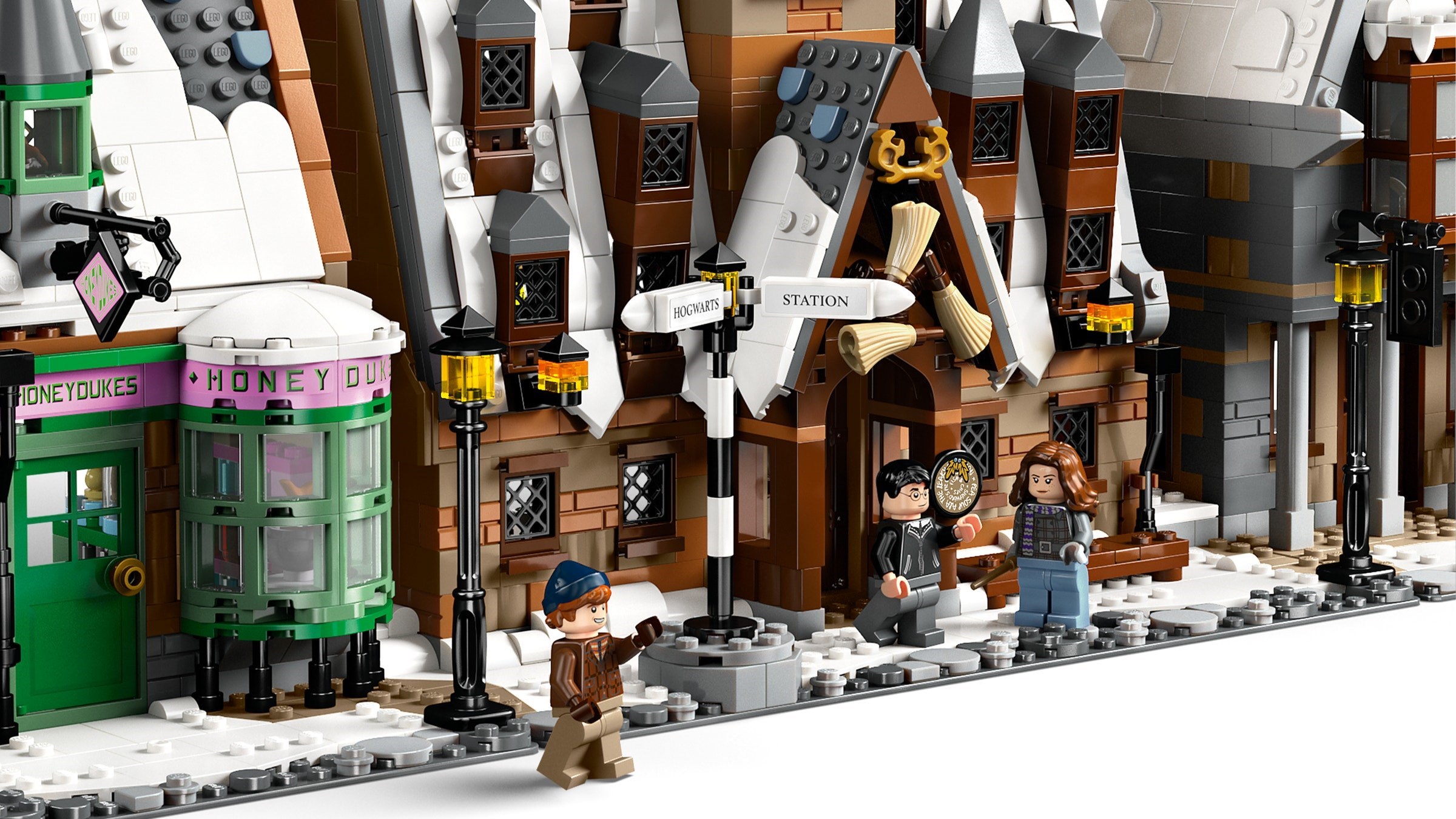 Hogsmeade 76457 - hình ảnh tổng thể bộ LEGO