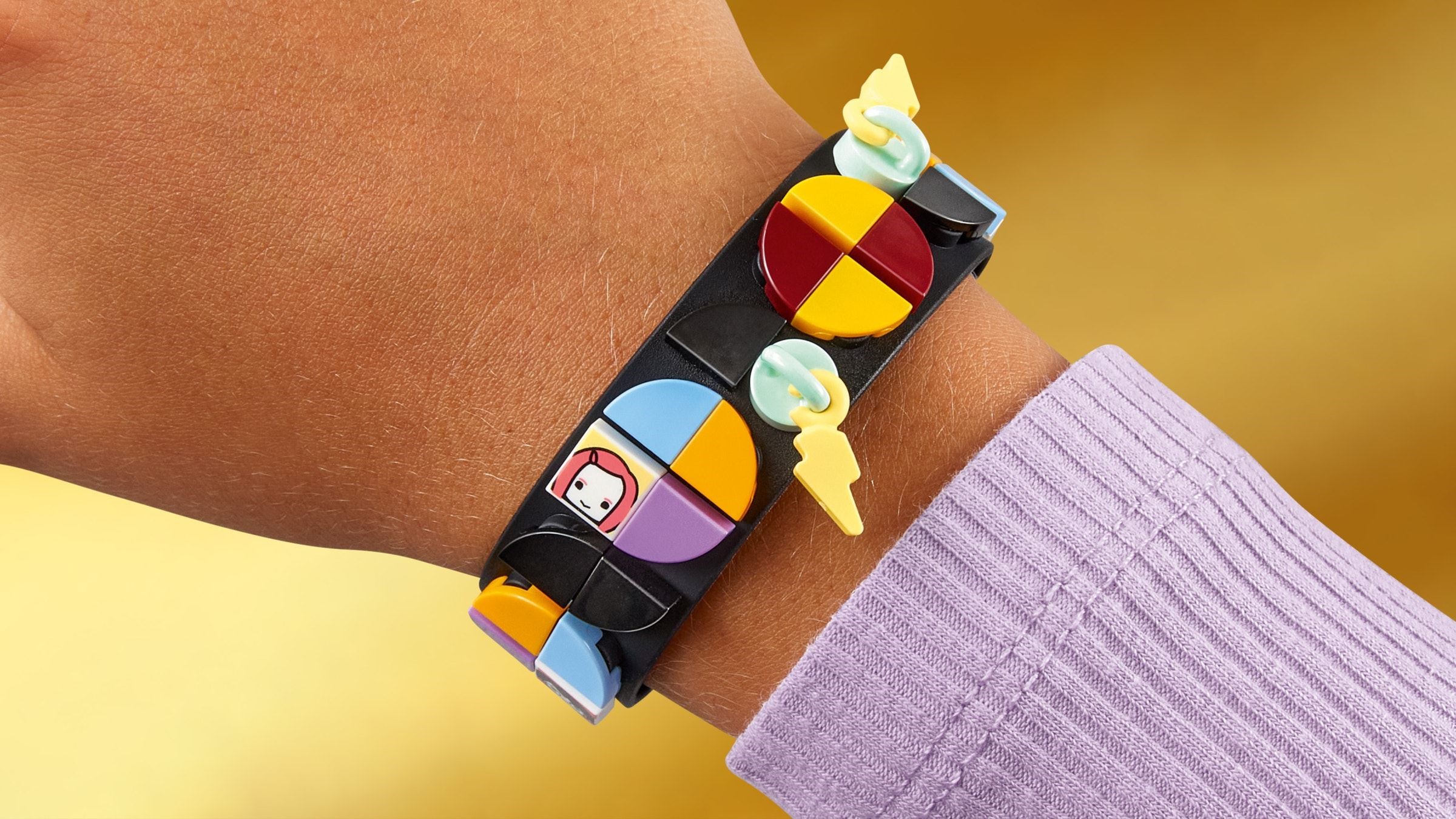 Hogwarts Accessories Pack 41808 - góc nhìn khác của bộ LEGO