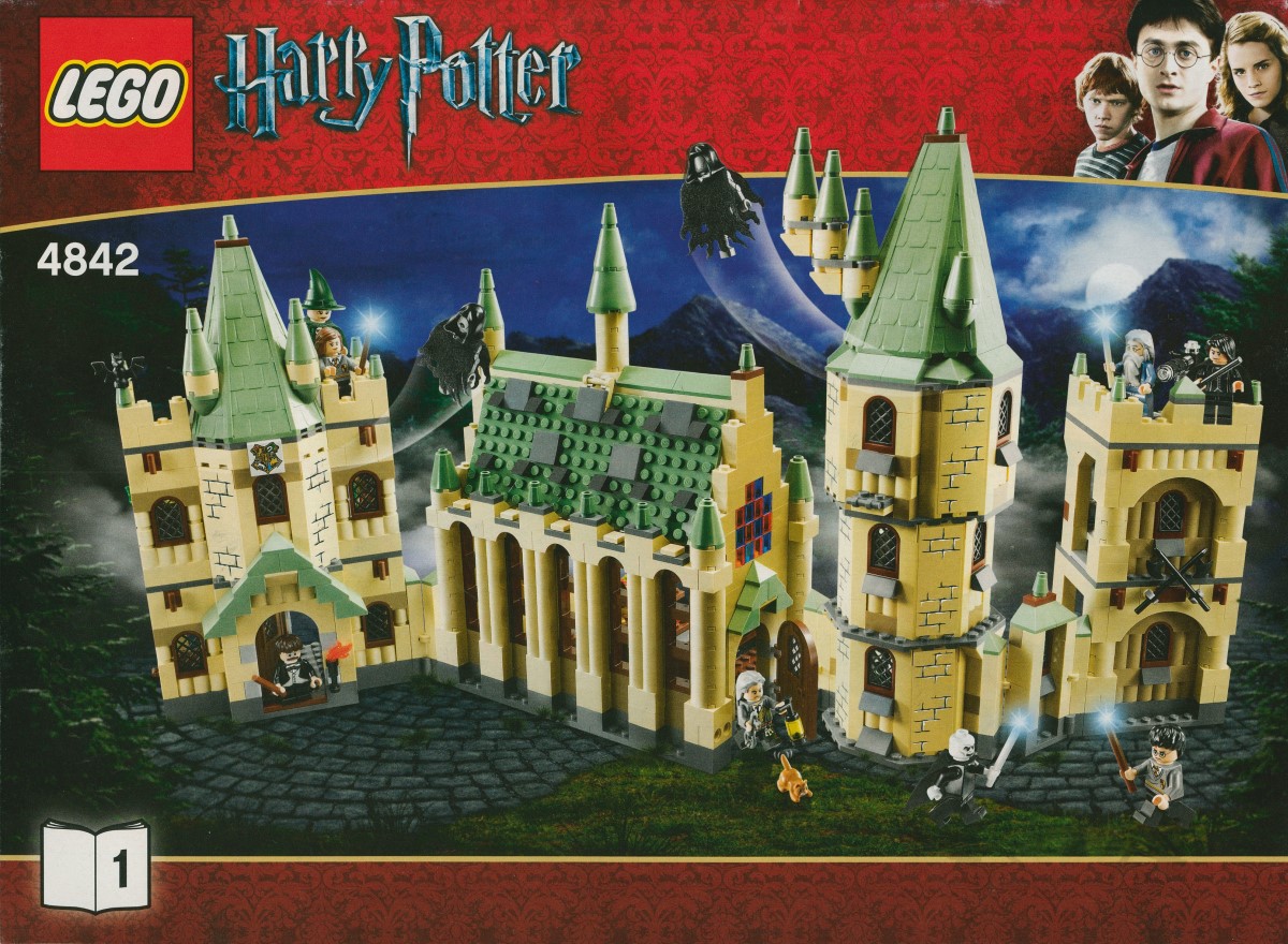 Hogwarts Castle 4842 - hình ảnh chi tiết bộ LEGO