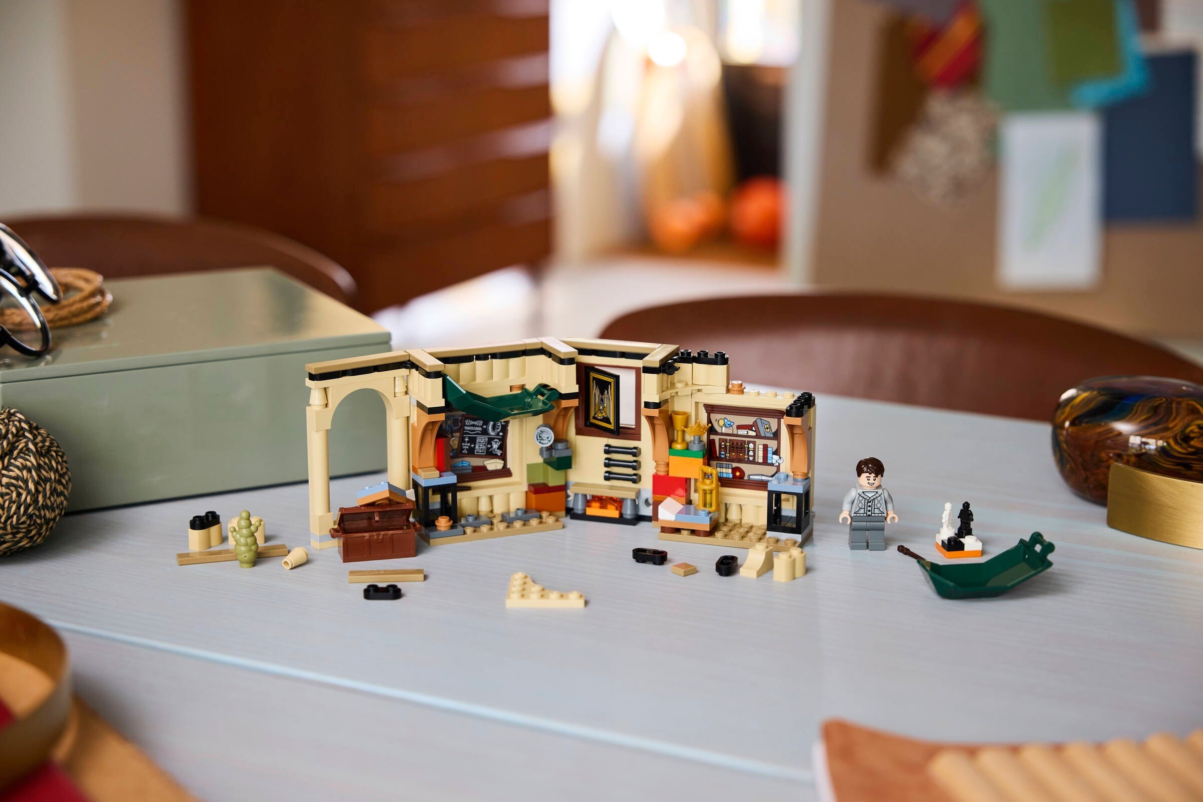 Hogwarts Castle: Room of Requirement 40770 - hình ảnh tổng thể bộ LEGO