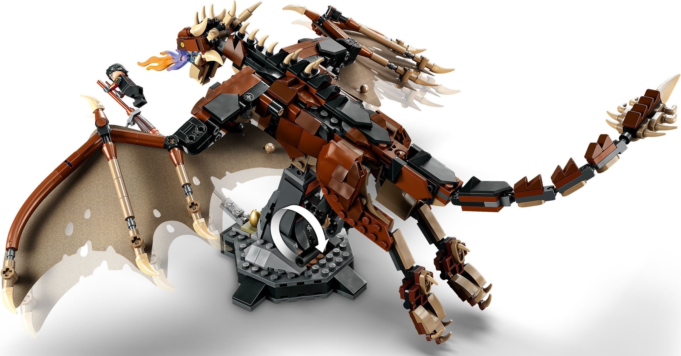 Hungarian Horntail Dragon 76406 - góc nhìn khác của bộ LEGO