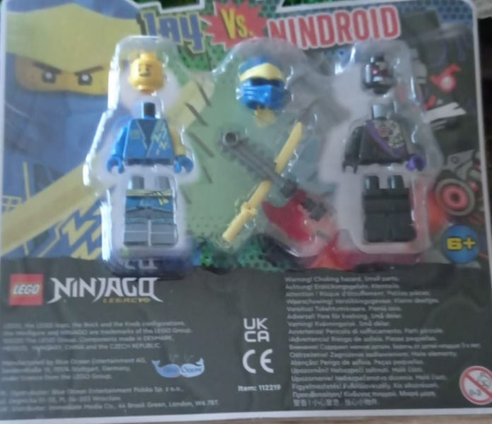 Jay vs. Nindroid 112219 - hình ảnh tổng thể bộ LEGO