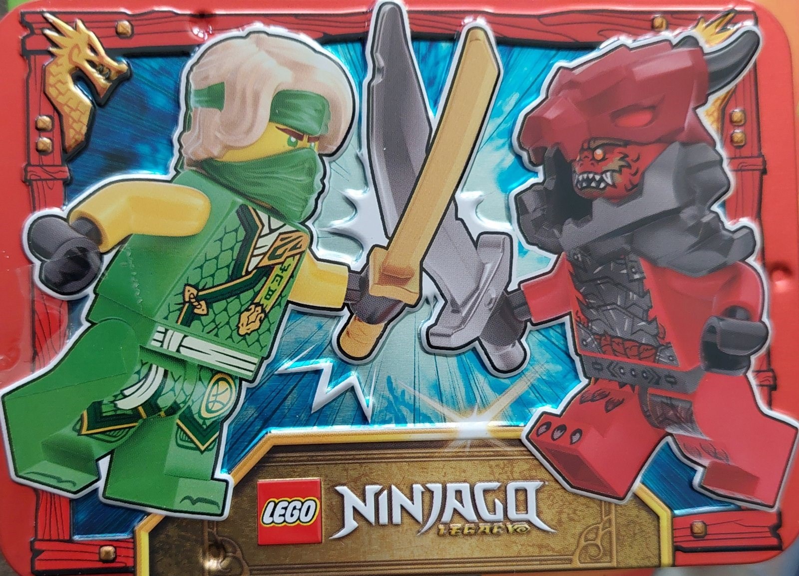 Lloyd vs. Dragonian Warrior 112601 - hình ảnh tổng thể bộ LEGO