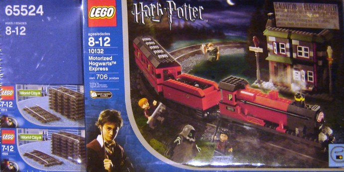 Motorised Hogwarts Express 65524 - hình ảnh chi tiết bộ LEGO
