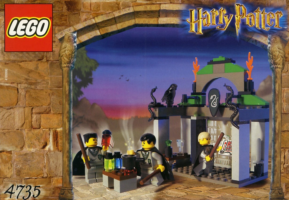 Slytherin 4735 - hình ảnh chi tiết bộ LEGO
