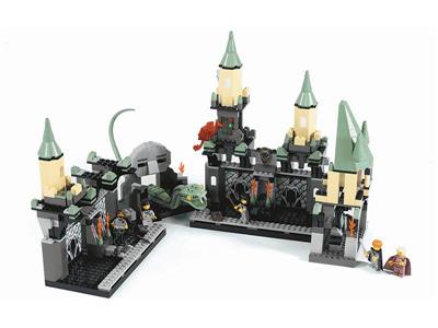 The Chamber of Secrets 4730 - góc nhìn khác của bộ LEGO