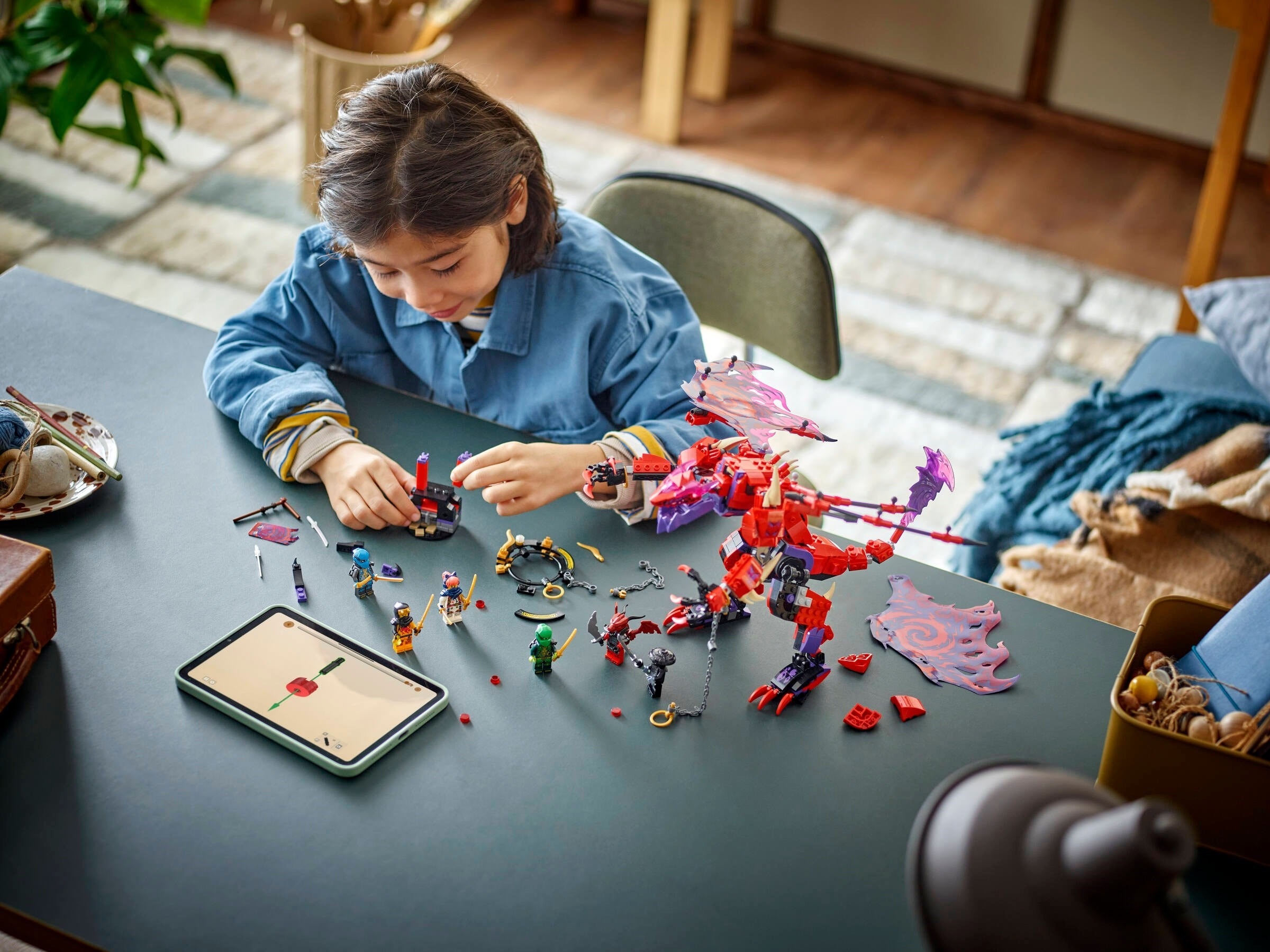 Thunderfang Dragon of Chaos 71832 - góc nhìn khác của bộ LEGO