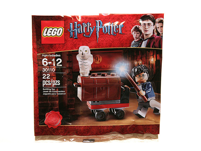 Trolley 30110 - hình ảnh chi tiết bộ LEGO