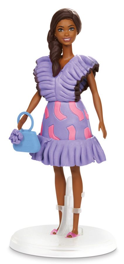Chi tiết Play-Doh Barbie Fashionista Ruffles Set với trang phục và phụ kiện